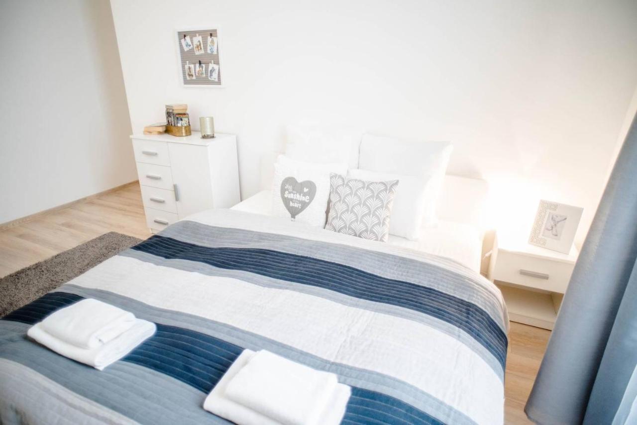 Comfy, Renewed 3 Bedroom Apt In Center Budapest Extérieur photo