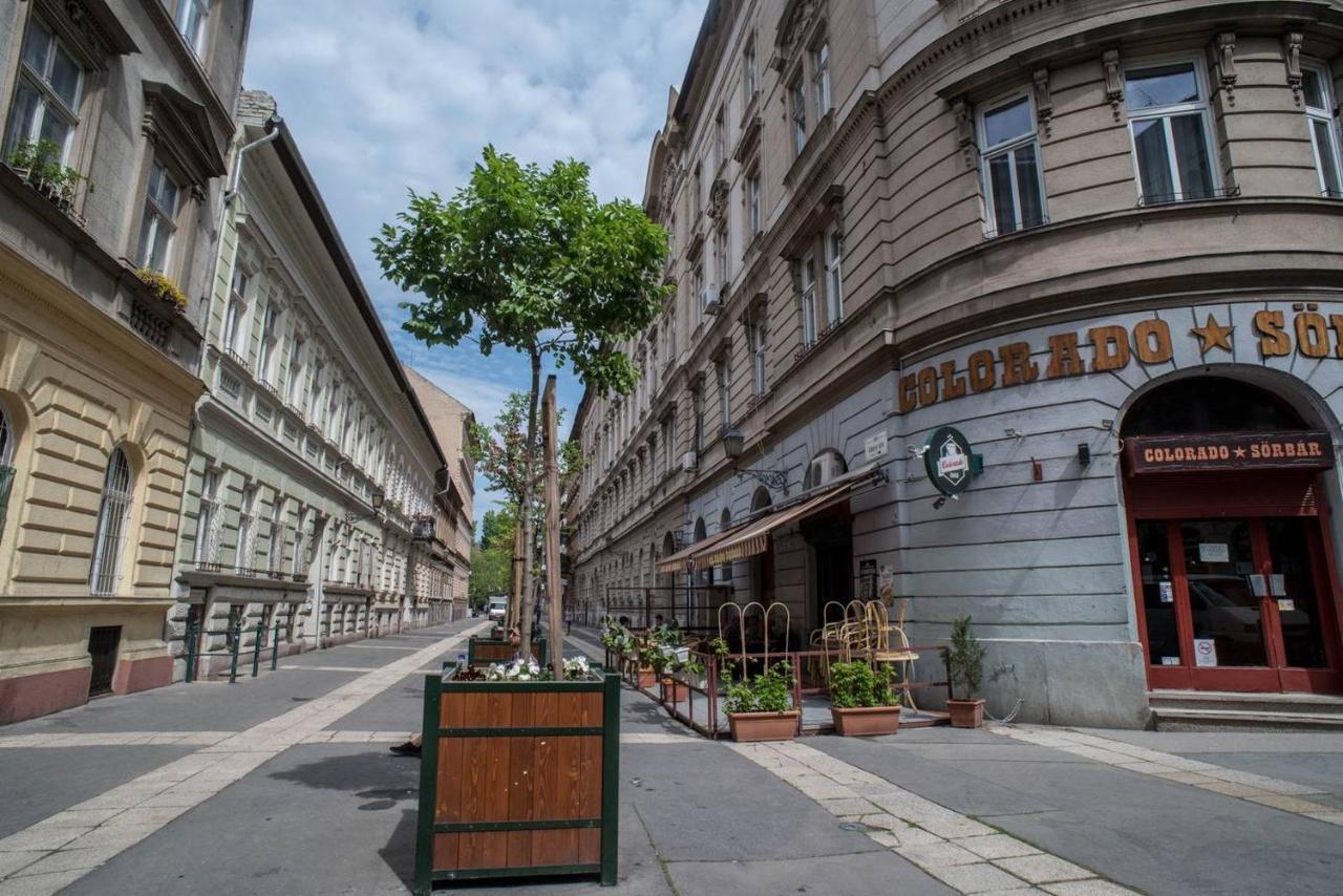 Comfy, Renewed 3 Bedroom Apt In Center Budapest Extérieur photo