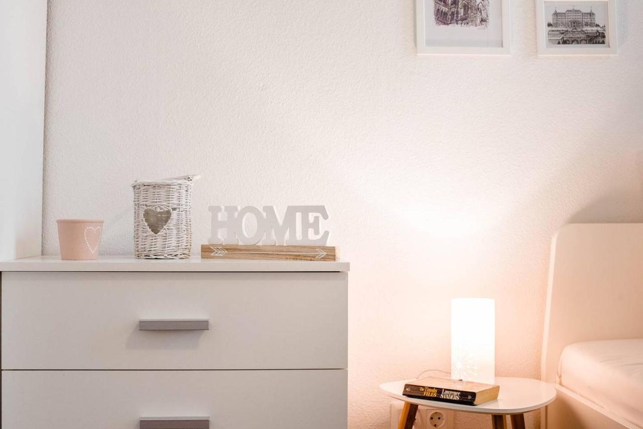 Comfy, Renewed 3 Bedroom Apt In Center Budapest Extérieur photo